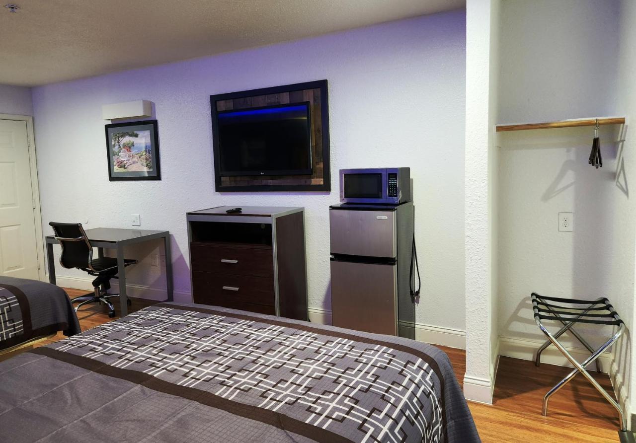 Express Inn Tomball Εξωτερικό φωτογραφία