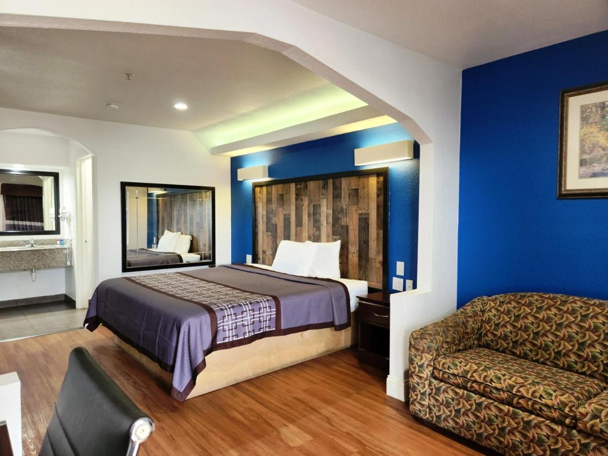 Express Inn Tomball Εξωτερικό φωτογραφία