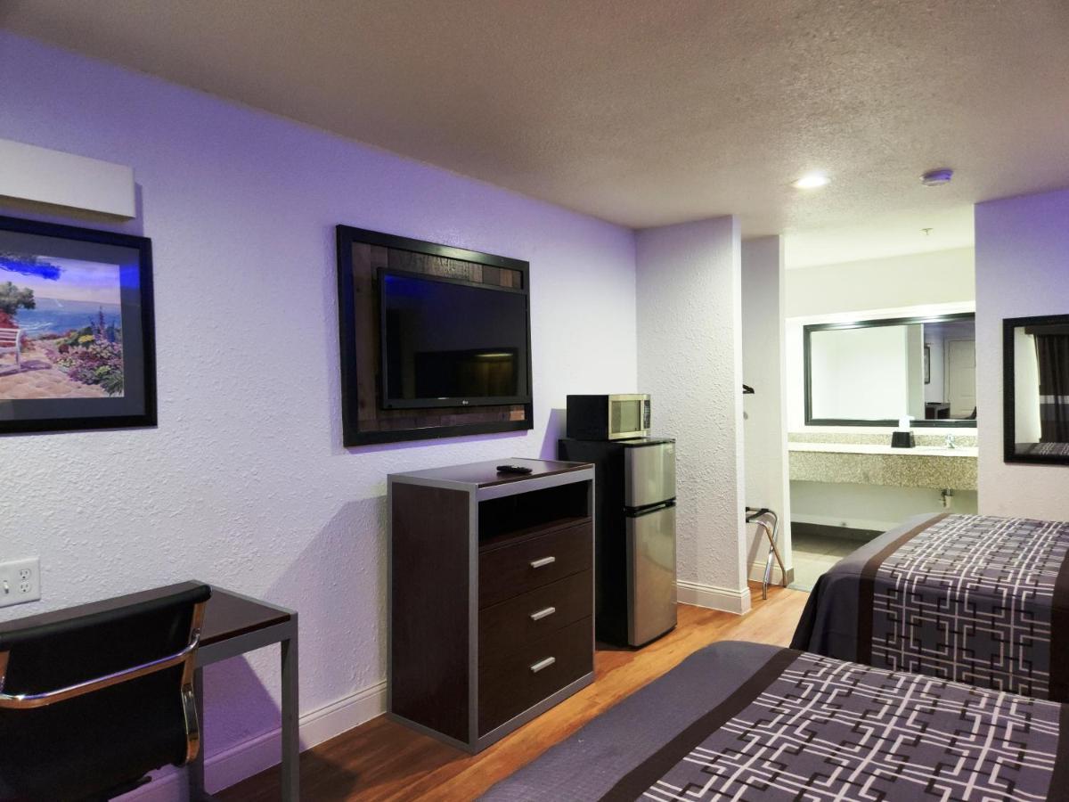 Express Inn Tomball Εξωτερικό φωτογραφία