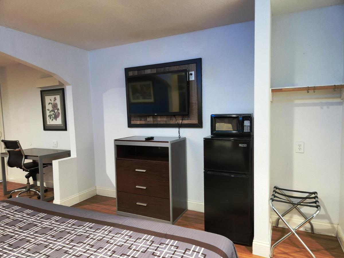 Express Inn Tomball Εξωτερικό φωτογραφία