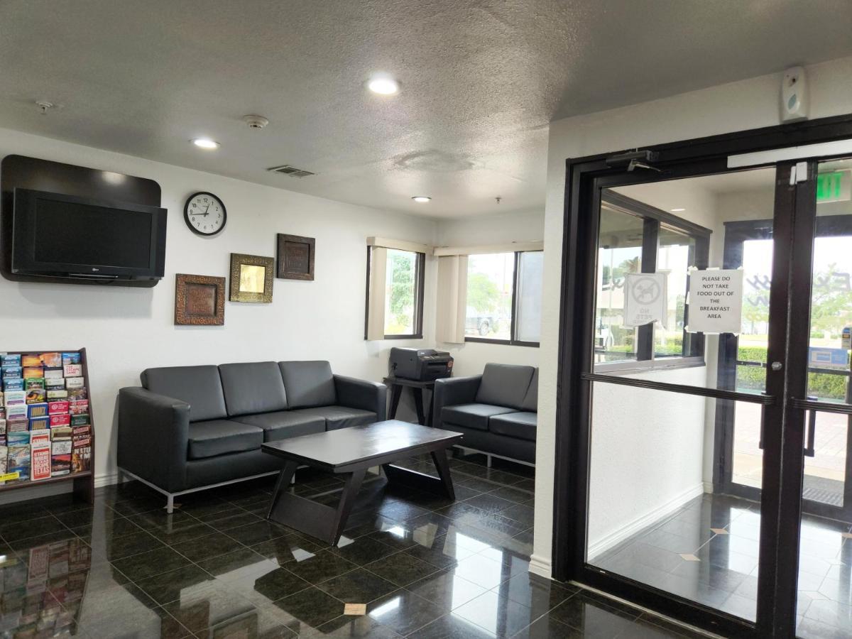 Express Inn Tomball Εξωτερικό φωτογραφία