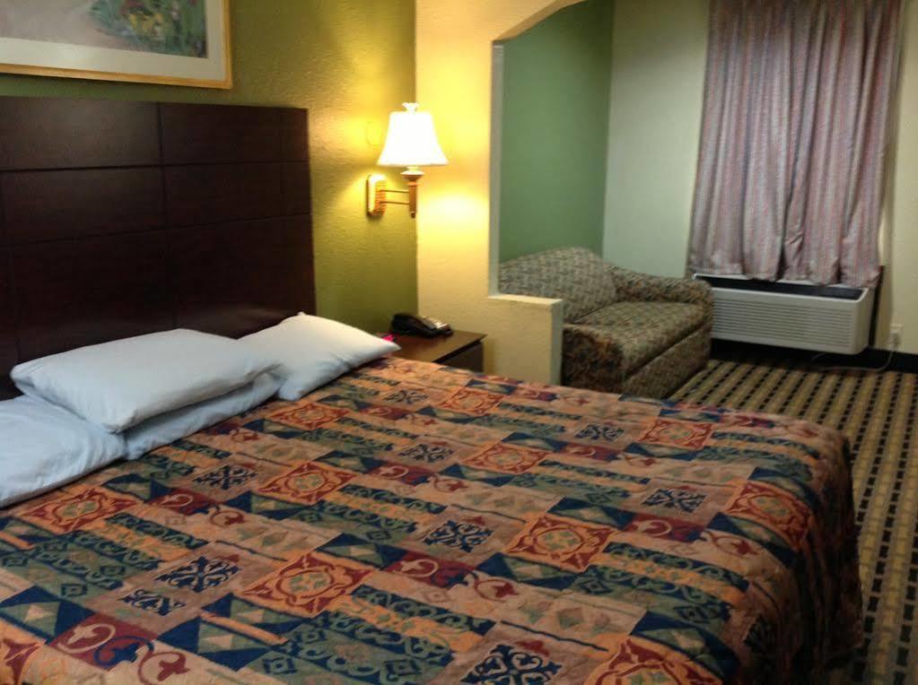 Express Inn Tomball Εξωτερικό φωτογραφία